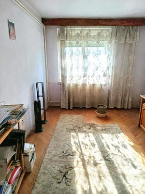 Vand ap. 3 camere + boxa si garaj - imagine 3