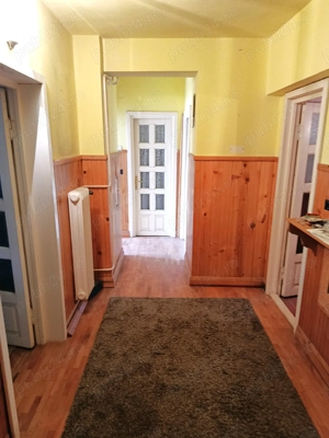 Vand ap. 3 camere + boxa si garaj