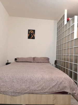 Închiriez garsonieră in zona centrului universitar-300 euro - imagine 3