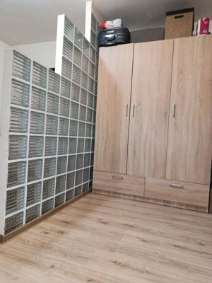 Închiriez garsonieră in zona centrului universitar-300 euro - imagine 5