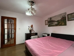 Apartament 3 camere, decomandat, etaj 2, 65mp, 2 bai - zona Sagului  - imagine 5