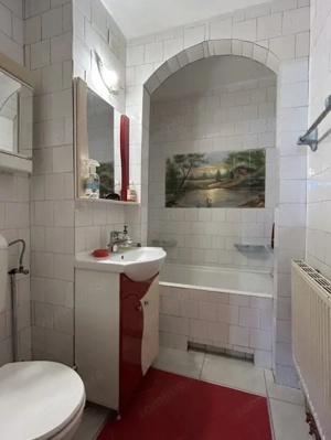 Apartament 3 camere, decomandat, etaj 2, 65mp, 2 bai - zona Sagului  - imagine 14