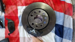 Set discuri + plăcuțe TRW Audi/VW/Seat – 2 NOI +