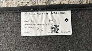 Set 4 presuri mocheta noi Mercedes CLA sau A klasse originale. - imagine 6