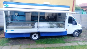 Food truck de vânzare 