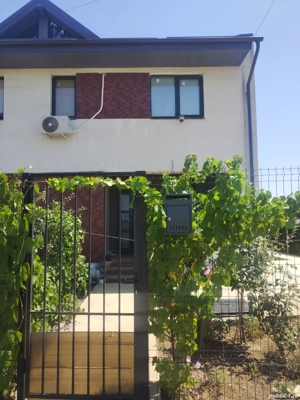 Vând casă în Otopeni 