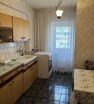 Vând apartament zona centru  - imagine 2 Vând apartament zona centru  - imagine 2