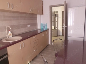 Închiriez apartament  - imagine 2 Închiriez apartament  - imagine 2
