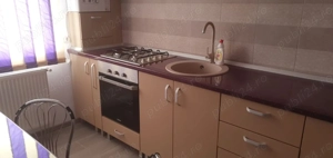 Închiriez apartament  - imagine 7 Închiriez apartament  - imagine 7