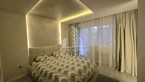 Apartament cu 4 camere, 2 bai, 3 balcoane, etaj intermediar, Aradului