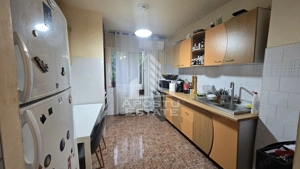 Apartament cu 4 camere, 2 bai, 3 balcoane, etaj intermediar, Aradului - imagine 6