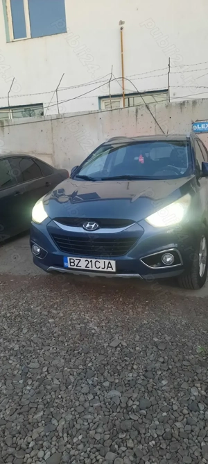 Vând auto hyunday ix35 - imagine 10