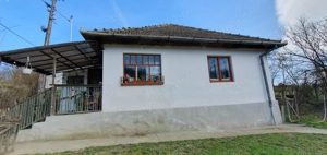 vand casa batraneasca in sat iclozel jud cluj