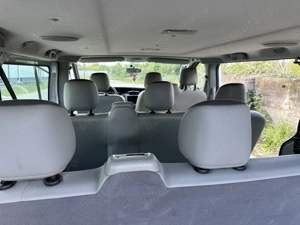 Opel Vivaro*Tuv Germania*9 locuri*clima*km:198.764*navi*2.0 D*af.2010 - imagine 10