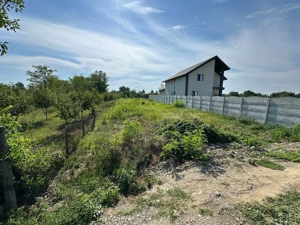 Vand teren intravilan Sacueni - Dambovita