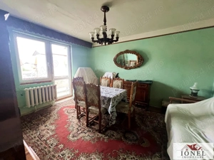 Apartament patru camere de vanzare in Sebes
