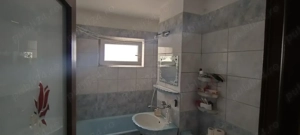 Vând apartament 3 camere - imagine 6