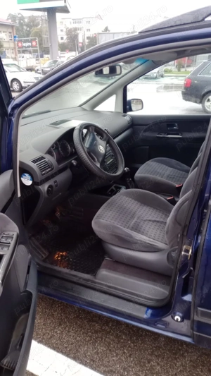 Vand Sharan, an 2003, stare foarte buna de functionare - imagine 2