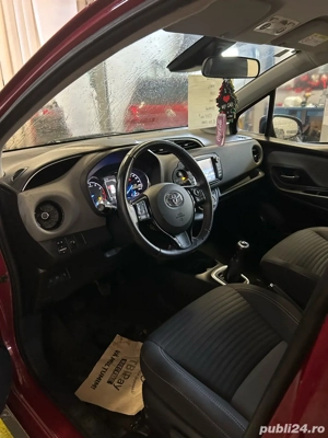 Vand Toyota Yaris 2017 - imagine 5