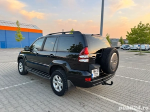 Toyota Land Cruiser Autoutilitara 4 locuri - imagine 4