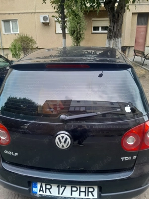 Vând mașină Volkwagen Golf Diesel 2004