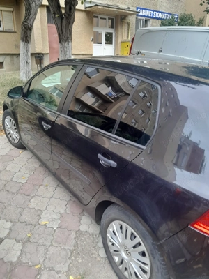 Vând mașină Volkwagen Golf Diesel 2004 - imagine 2