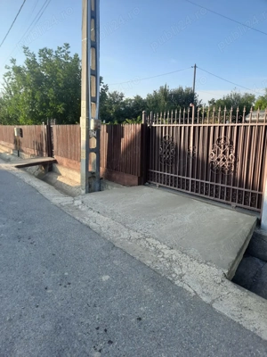 Casa Zorleni, 4 camere  130 mp + anexe, curte 1800 mp - imagine 4 Casa Zorleni, 4 camere  130 mp + anexe, curte 1800 mp - imagine 4