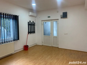 Spatii de birou nou renovate - imagine 9