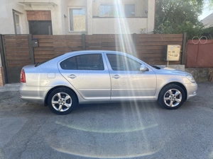 Vând autoturism Skoda - imagine 5