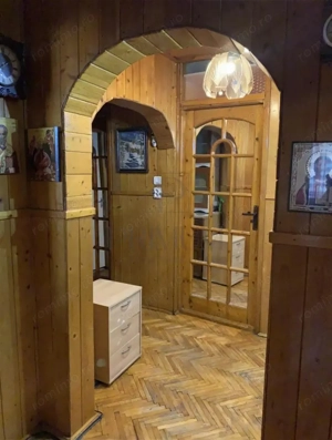 DAMBOVITA - ETAJ 2 - BLOC IZOLAT - 3 CAMERE - 2 BAI - 2 BALCOANE - CENTRALA PROPRIE - BOXA - imagine 3