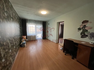 Casă individuală P+1+pod, pe piloni cu panouri solare - imagine 2