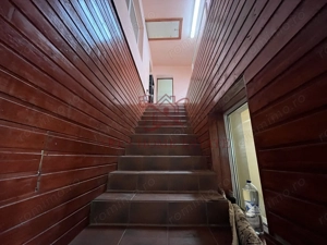 Casă individuală P+1+pod, pe piloni cu panouri solare - imagine 12