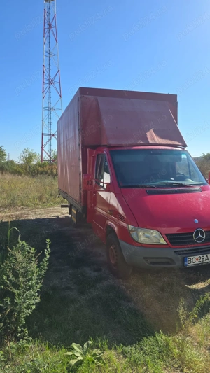 Mercedes Sprinter 311 cu prelata și lift hidraulic
