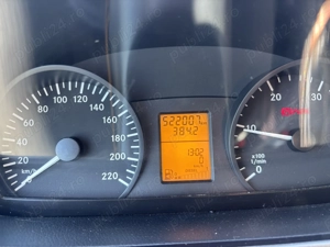 Microbuz 8+1 locuri Mercedes Benz Vito 115 - imagine 4 Microbuz 8+1 locuri Mercedes Benz Vito 115 - imagine 4