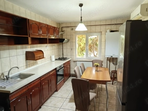 Apartament 3 camere decomandat parter Brazda - imagine 5