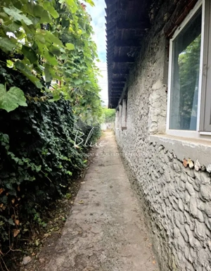 Teren cu casă demolabilă sau renovabila în Valu lui Traian, pe Calea Dobrogei - imagine 3