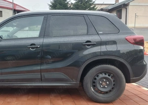 Suzuki Vitara 4x4 Hybrid (benzină+electric) prim proprietar <29.000 km - imagine 5