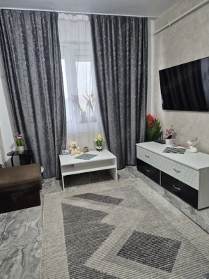 Garsoniera de închiriat, zona salaj, sector 5