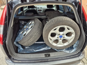 Ford Focus 1.6 benzina 2007 Proprietar, acte la zi jante iarna vara - imagine 2