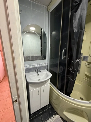 garsoniera de vanzare zona Olimpia-Stadion - imagine 3