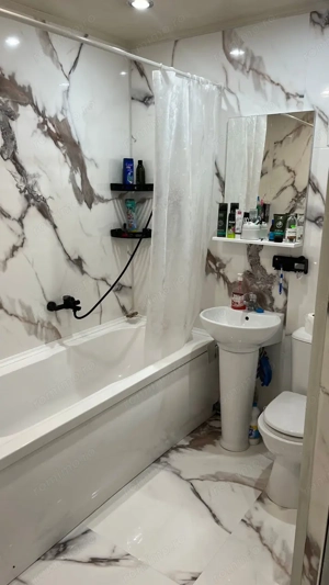 De vanzare apartament 2 camere in  zona Aradului - imagine 4