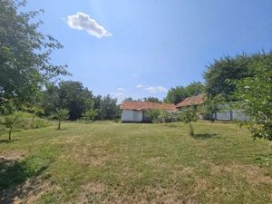 Vânzare teren intravilan, 1.202 mp, situat în comuna Runcu, sat Dobrița  - imagine 2