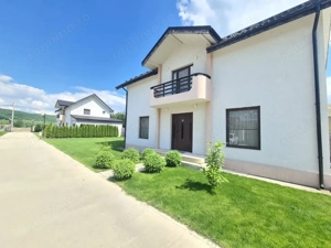 Vânzare casă cu piscină, în cartier privat - zona Dumbrava - imagine 10