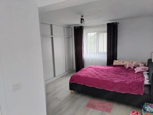 Vânzare casă cu piscină, în cartier privat - zona Dumbrava - imagine 5