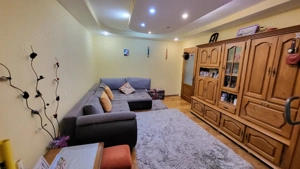 Vânzare apartament 3 camere - Bld. Constantin Brâncuși - zona Pieței Centrale  - imagine 2