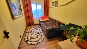 Vânzare apartament 3 camere, situat în Târgu Jiu, strada Victoriei, zona Mall - imagine 6