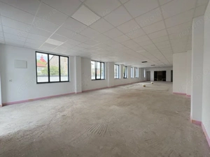 Vânzare spațiu comercial - Strada 30 Decembrie - zonă intens circulată - imagine 3