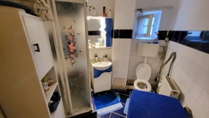 Vânzare apartament 3 camere, situat în Târgu Jiu, strada Victoriei, zona Mall - imagine 8