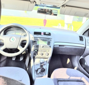 Skoda Octavia 2 Elegance Break - imagine 6 Skoda Octavia 2 Elegance Break - imagine 6