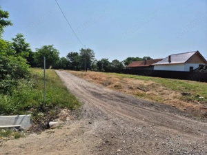 Teren intravilan parcelabil *dublă deschidere - utilități complete* Com. Lelești - imagine 4